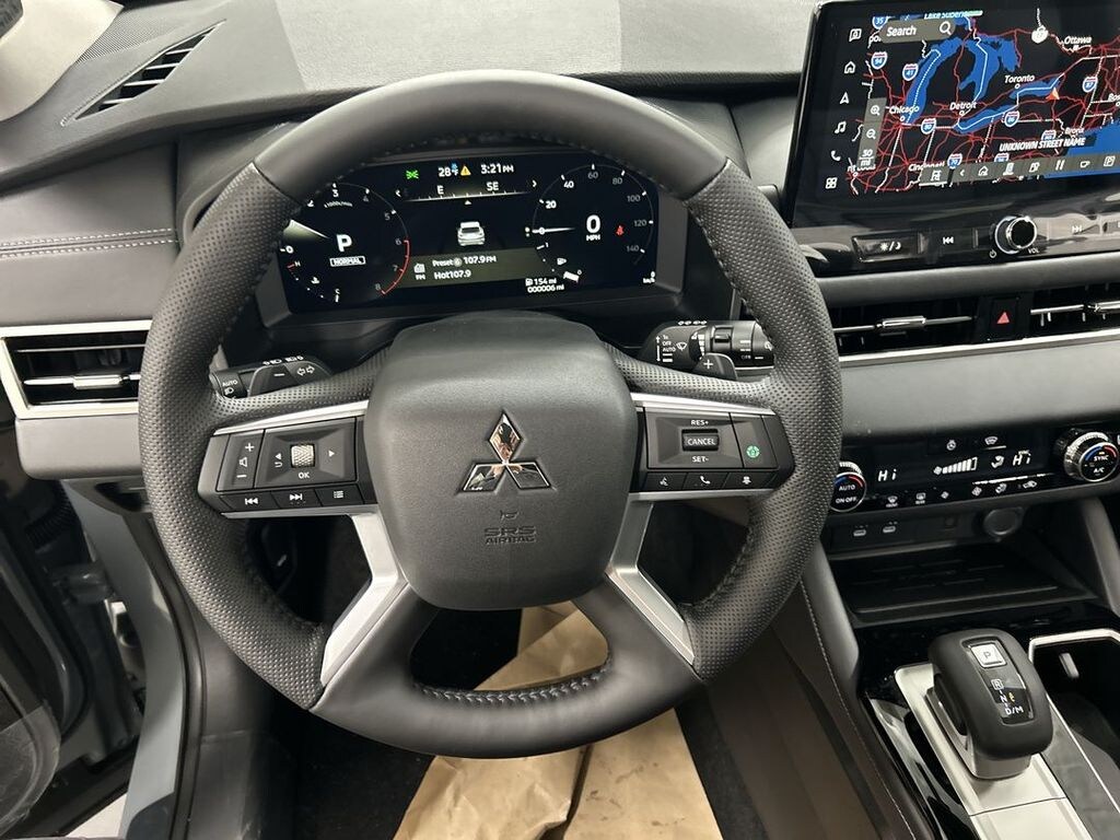 New 2026 Mitsubishi Outlander SE SUV