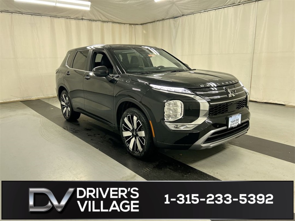 New 2025 Mitsubishi Outlander SE SUV