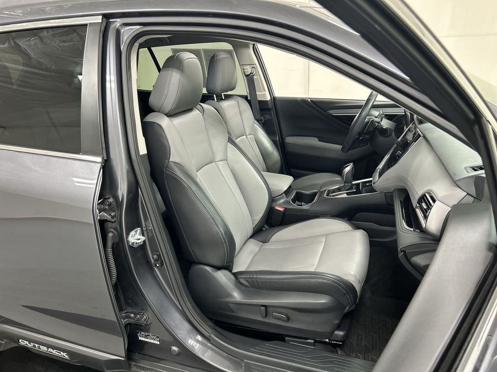 2025 Subaru Outback Limited - Photo 24