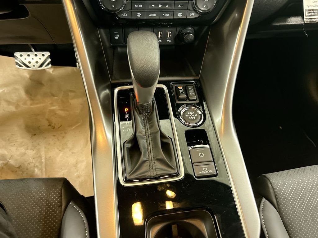 2026 Mitsubishi Eclipse Cross Black Edition - Photo 19