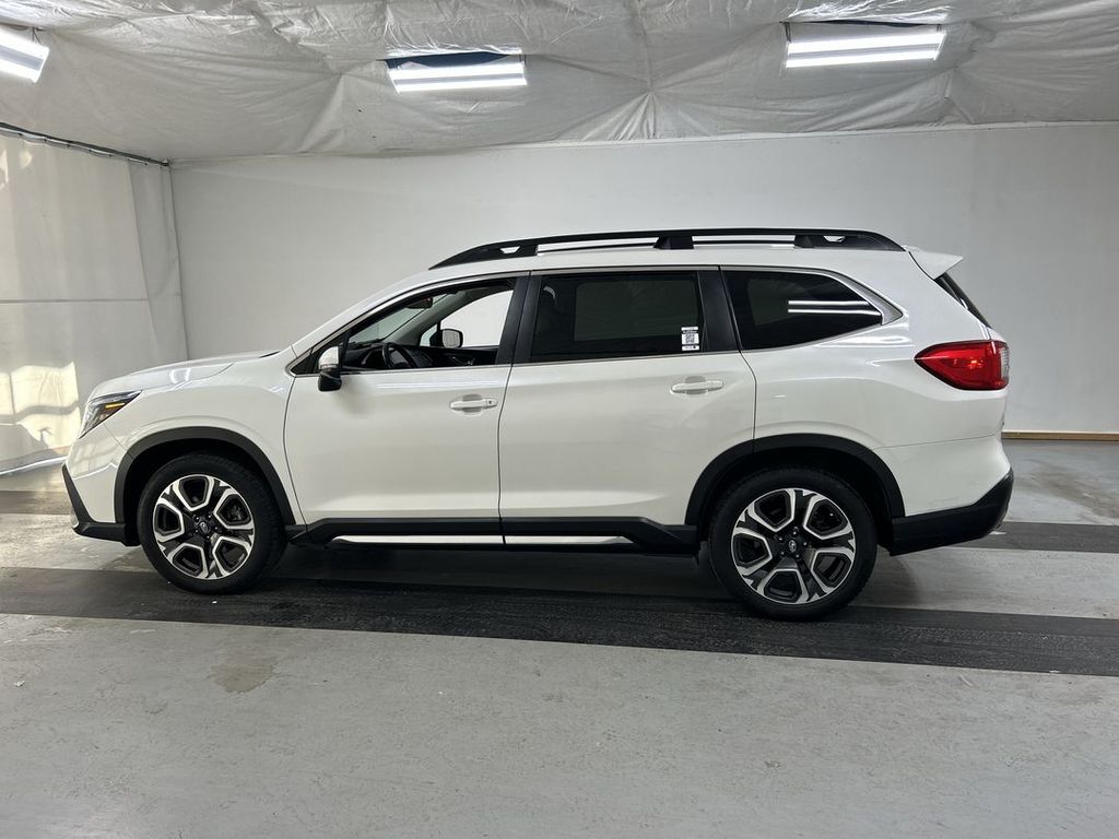 2023 Subaru Ascent Limited - Photo 6