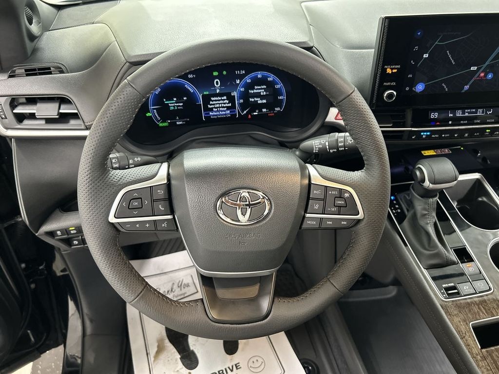 Used 2026 Toyota Sienna Platinum 7 Passenger Van Passenger Van