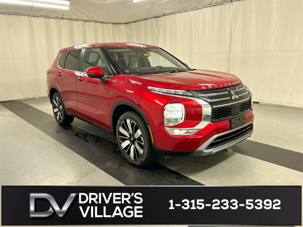 2025 Mitsubishi Outlander SE's photo