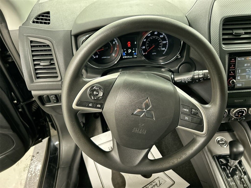 2021 Mitsubishi Outlander Sport ES photo 3