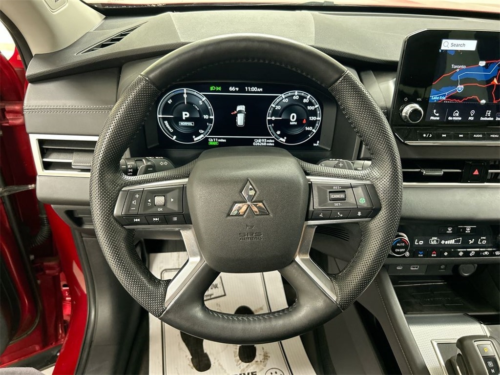 2023 Mitsubishi Outlander PHEV SEL photo 4