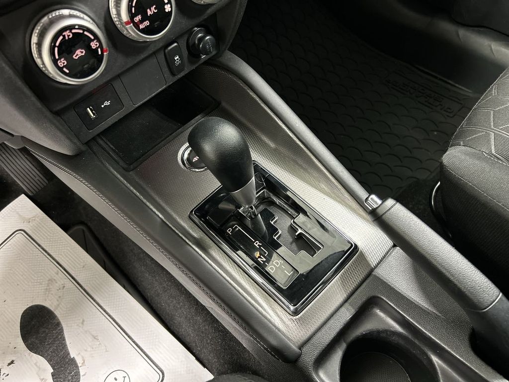 2021 Mitsubishi Outlander Sport ES - Photo 17
