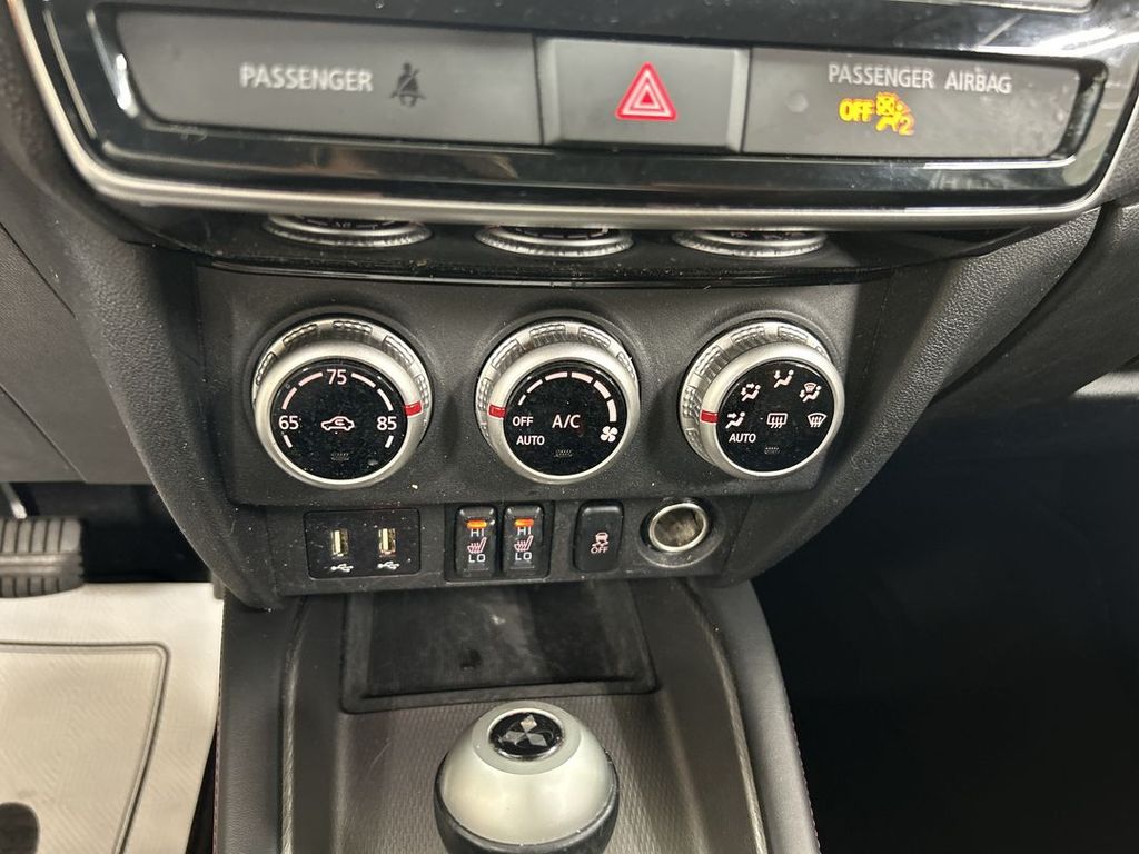 2023 Mitsubishi Outlander Sport LE - Photo 16