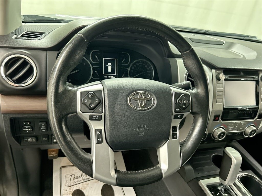 2018 Toyota Tundra SR5 photo 3