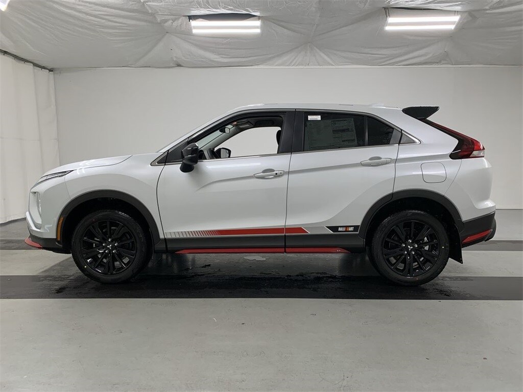 2024 Mitsubishi Eclipse Cross Ralliart photo 4