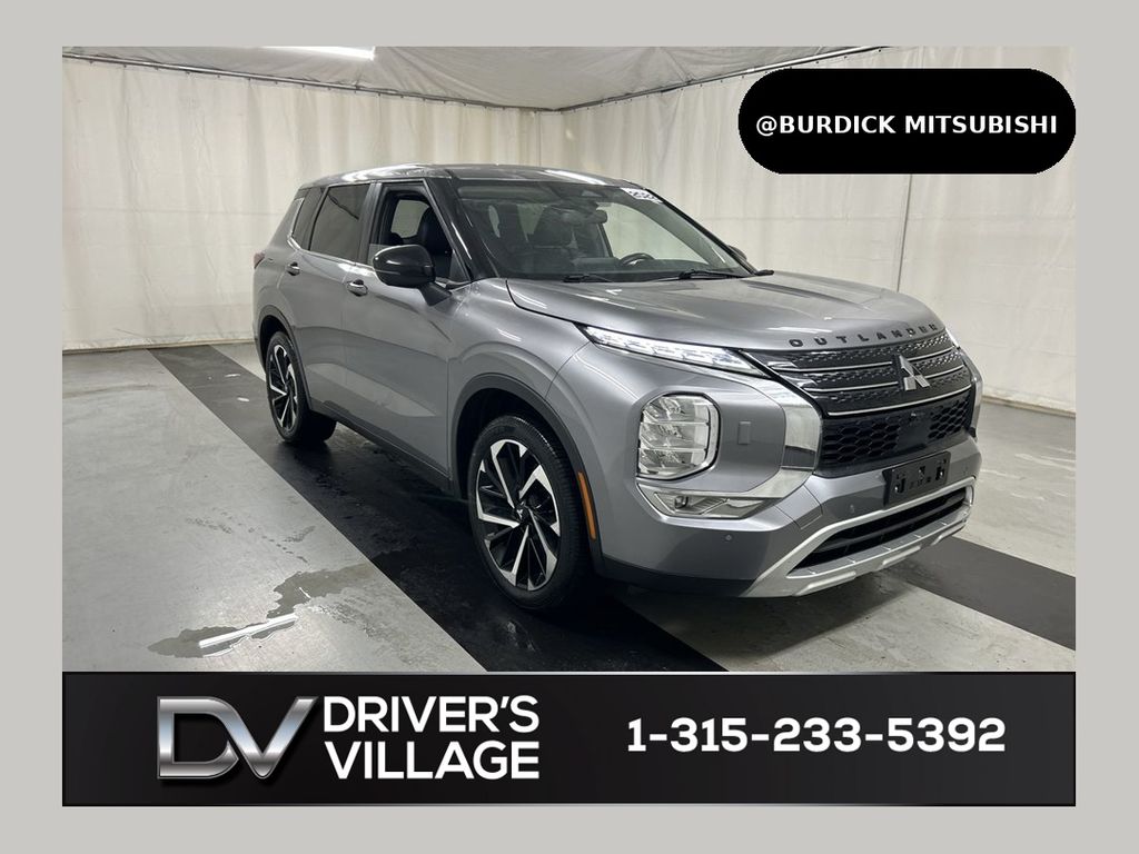 2022 Mitsubishi Outlander
