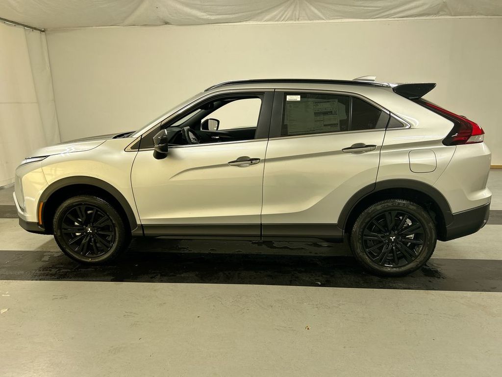2026 Mitsubishi Eclipse Cross Black Edition - Photo 5