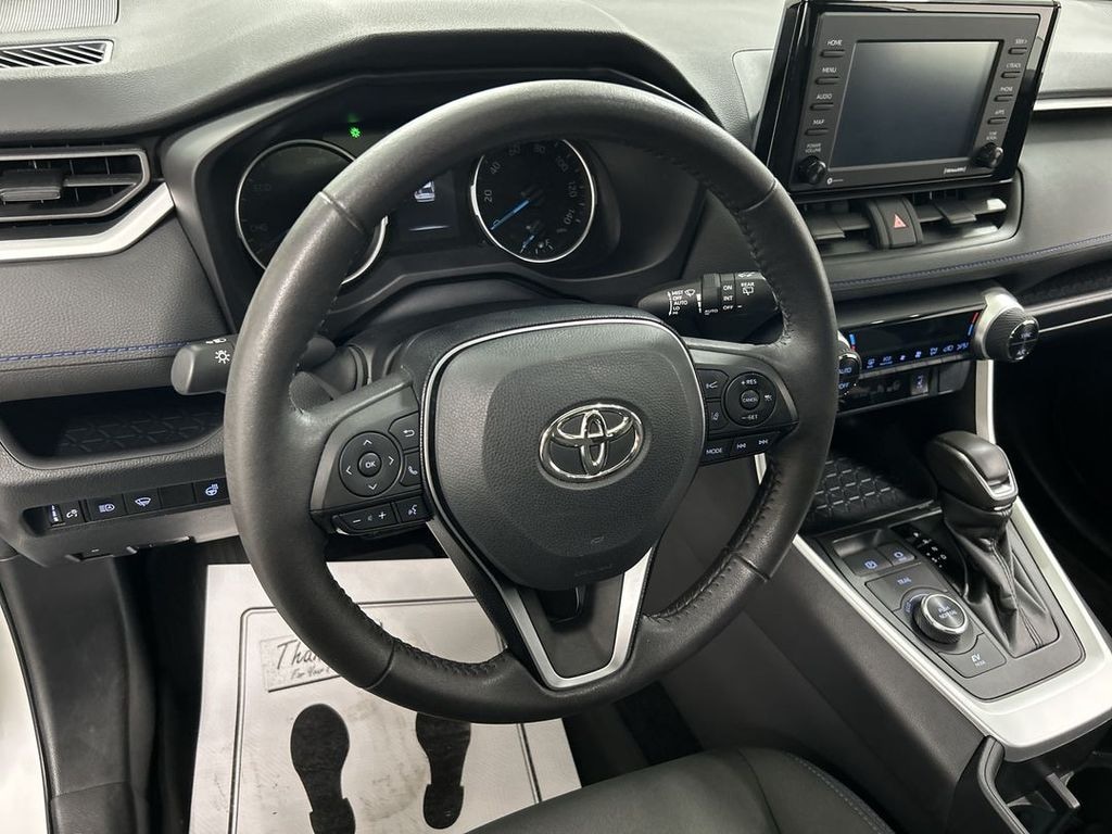 Used 2022 Toyota RAV4 Hybrid SE SUV