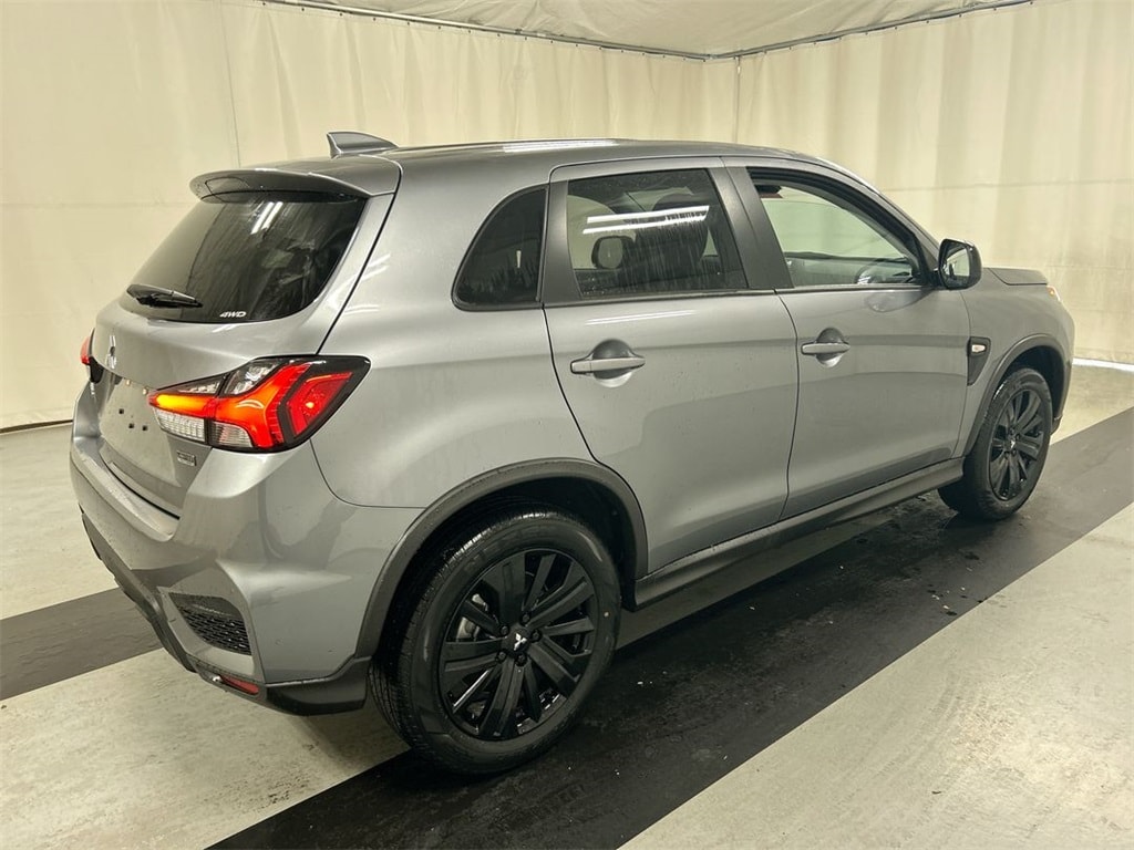 New 2025 Mitsubishi Outlander Sport 2.0 LE SUV