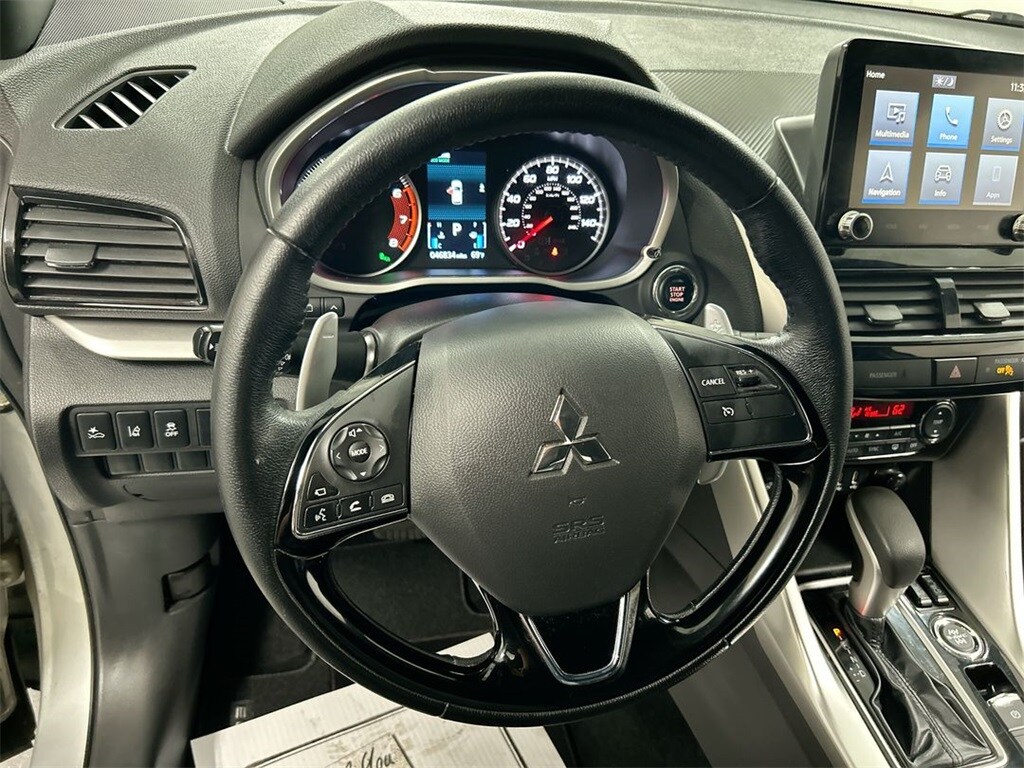 2022 Mitsubishi Eclipse Cross SEL photo 3