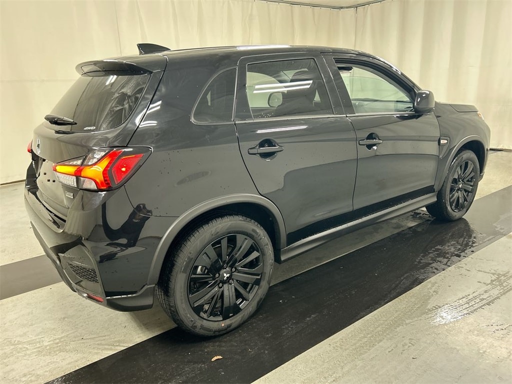 New 2025 Mitsubishi Outlander Sport 2.0 LE SUV