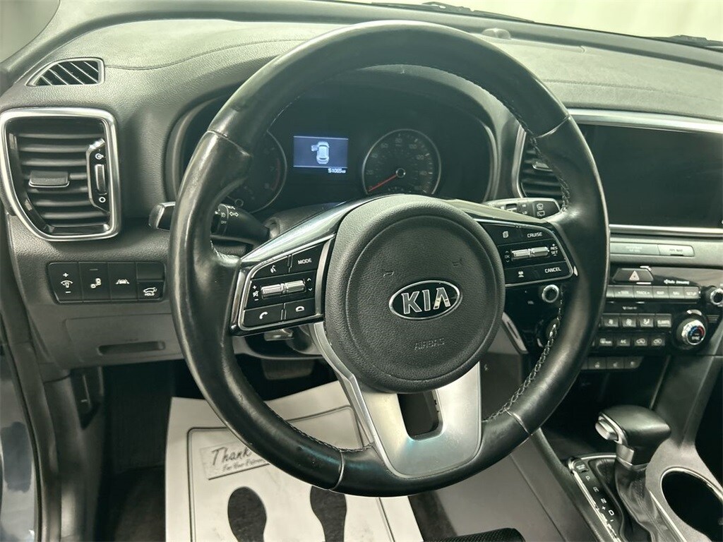2022 Kia Sportage EX photo 2