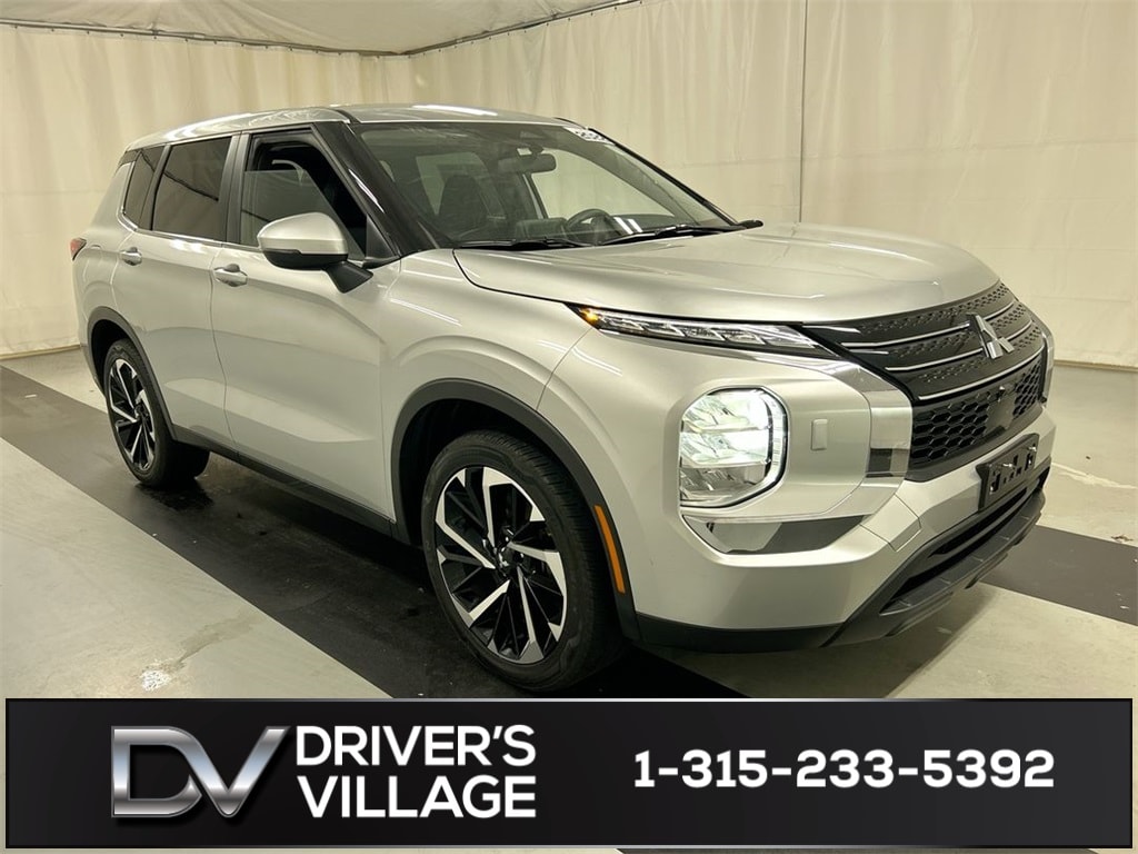 Used 2022 Mitsubishi Outlander ES CUV