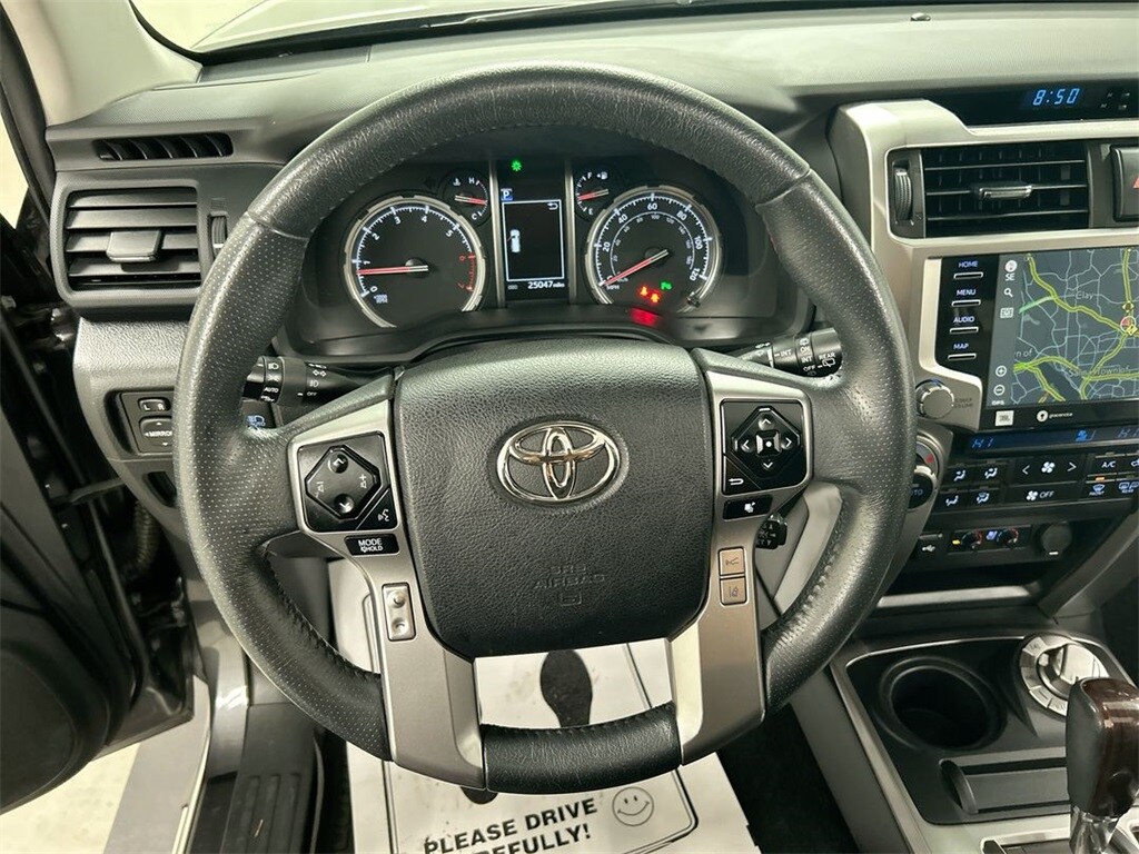 2022 Toyota 4Runner Limited photo 4