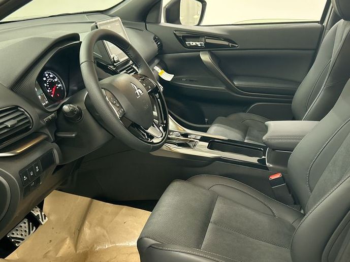 2026 Mitsubishi Eclipse Cross Black Edition - Photo 11