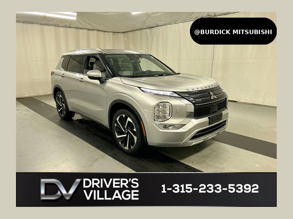 2023 Mitsubishi Outlander SEL