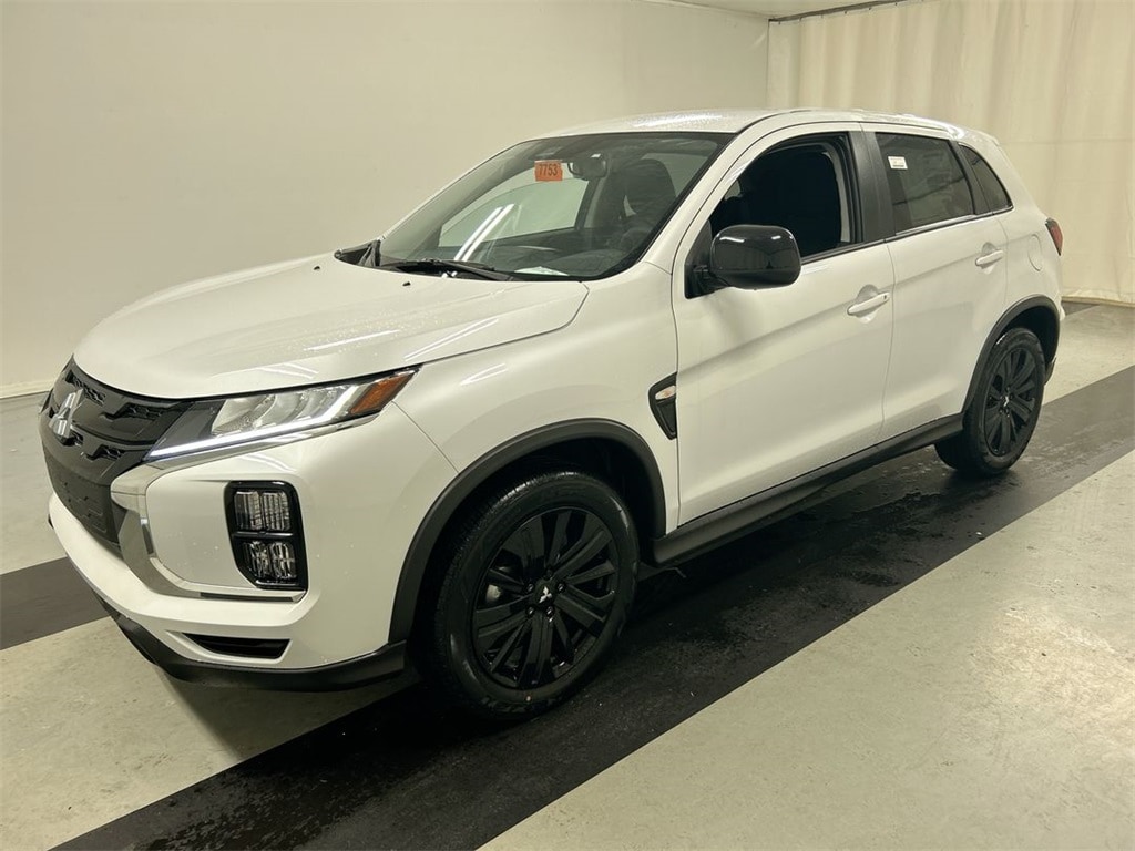 New 2025 Mitsubishi Outlander Sport 2.0 LE SUV