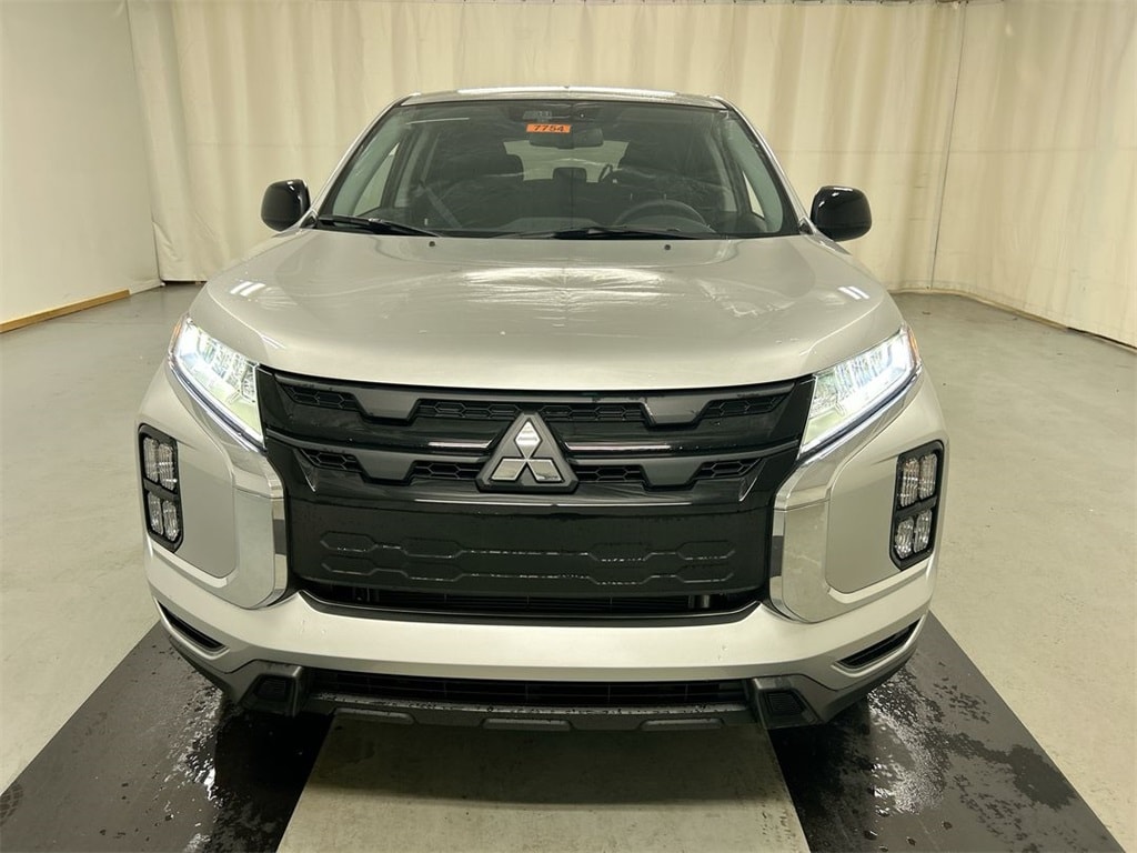 New 2025 Mitsubishi Outlander Sport 2.0 LE SUV