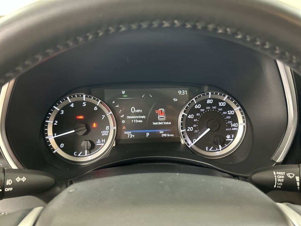 2023 Toyota Highlander XLE - Photo 13