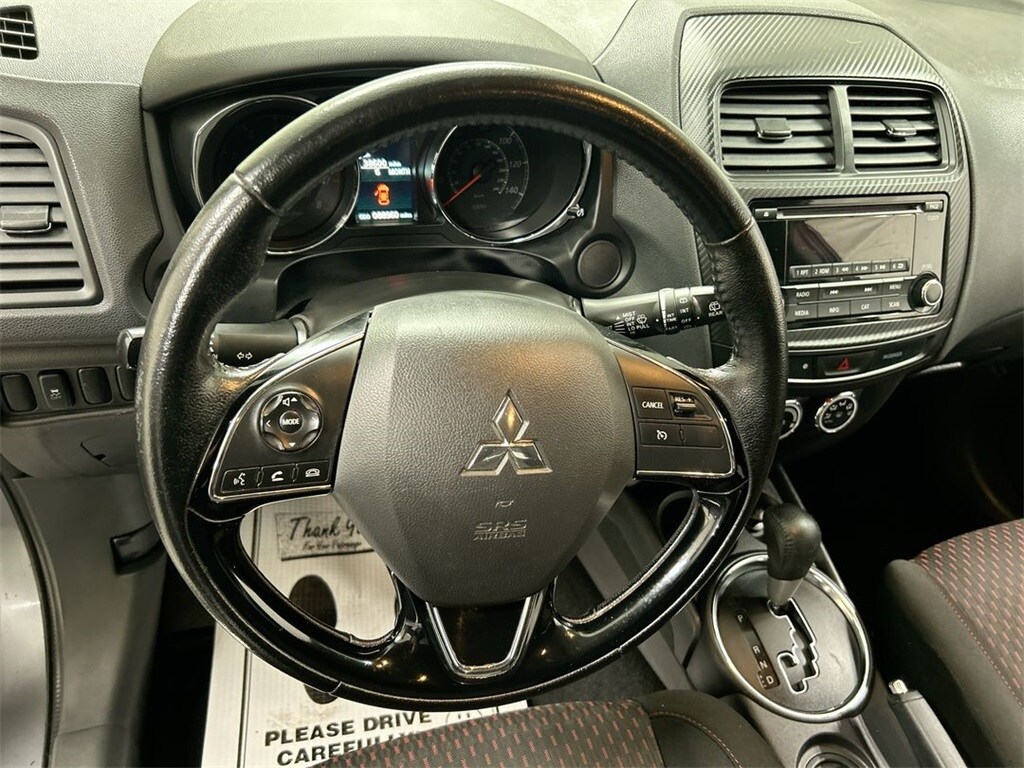 2017 Mitsubishi Outlander Sport ES photo 4
