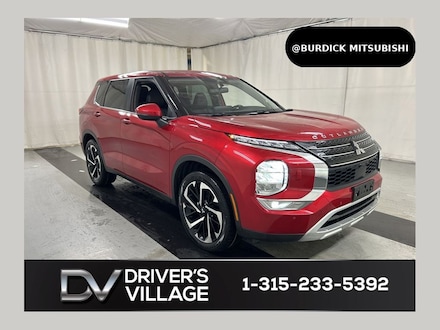 2023 Mitsubishi Outlander SE SUV