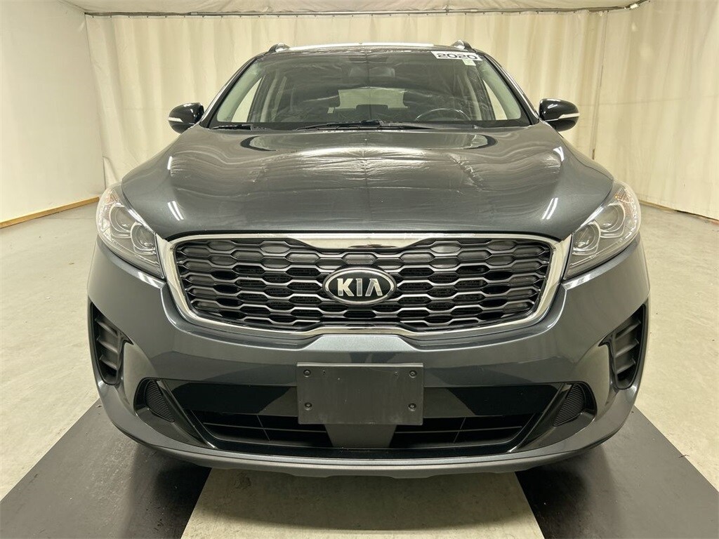 2020 Kia Sorento S photo 3