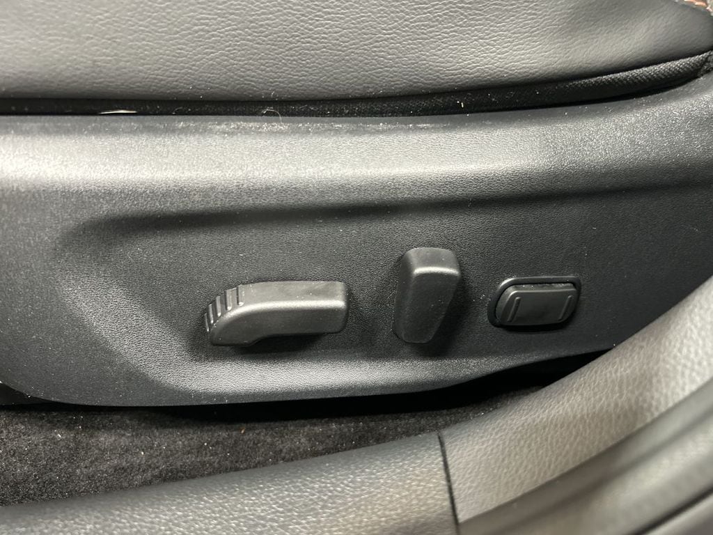 2023 Nissan Sentra SR - Photo 10