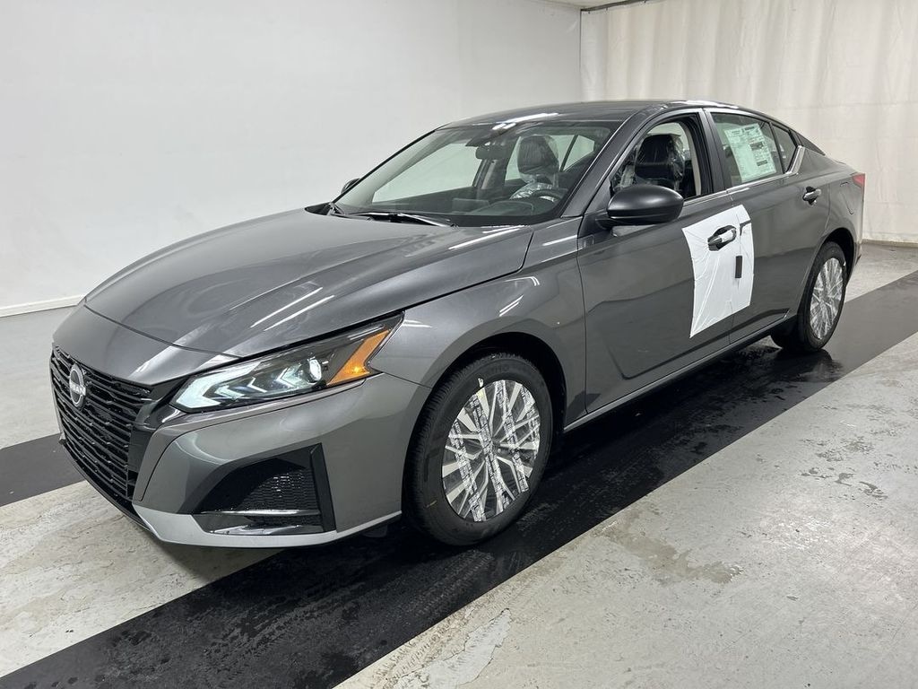 New 2026 Nissan Altima 2.5 SV Sedan
