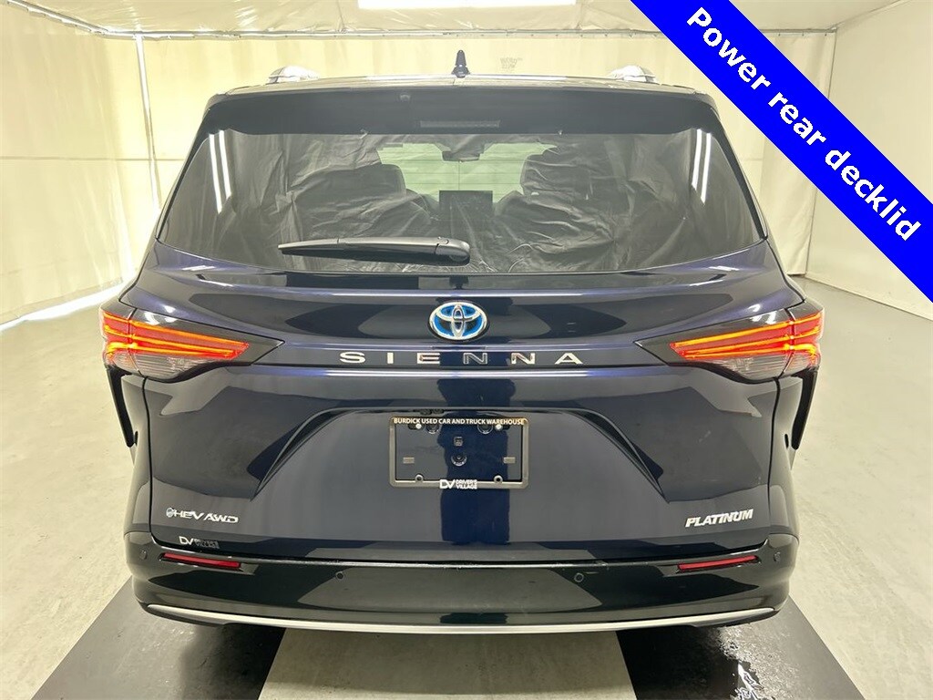 Used 2025 Toyota Sienna Platinum 7 Passenger Van Passenger Van