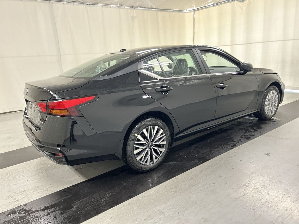 New 2026 Nissan Altima 2.5 SV Sedan