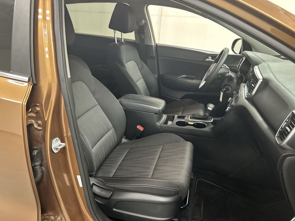 2020 Kia Sportage LX - Photo 22