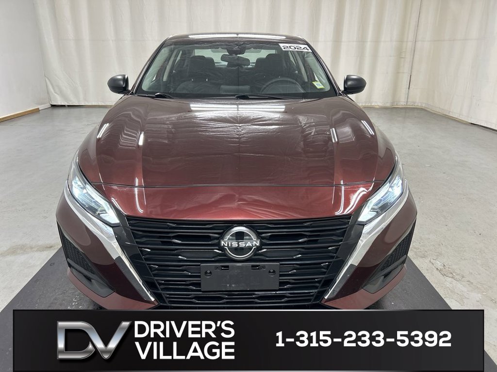 Used 2024 Nissan Altima 2.5 SV Sedan