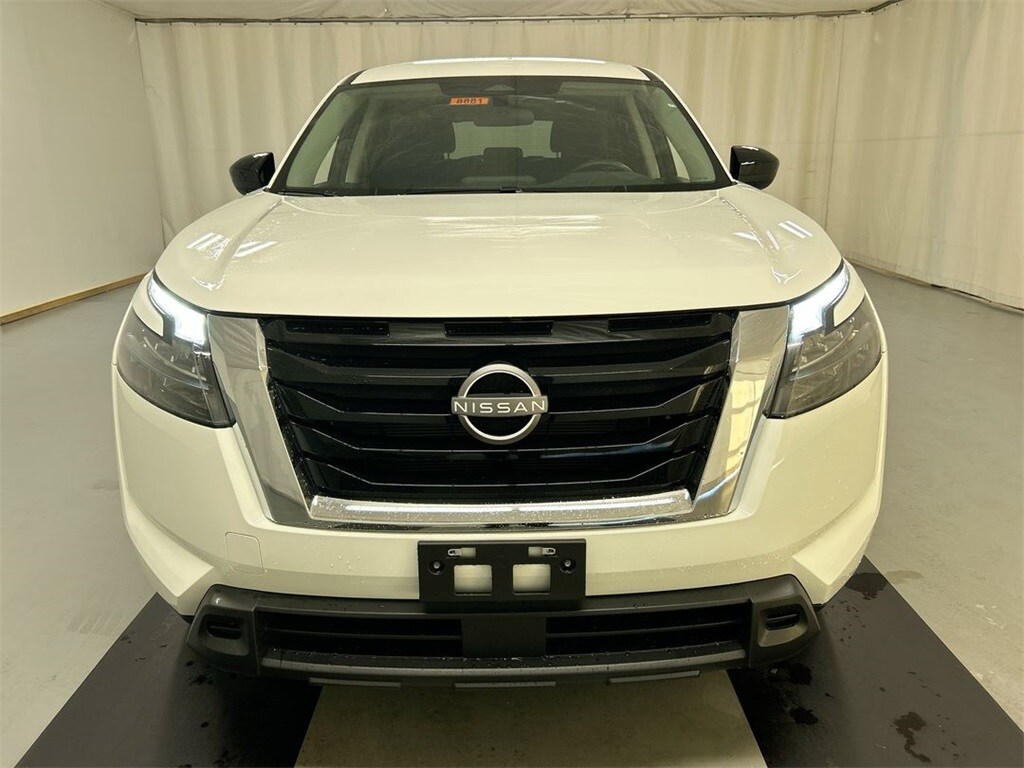 New 2025 Nissan Pathfinder S SUV