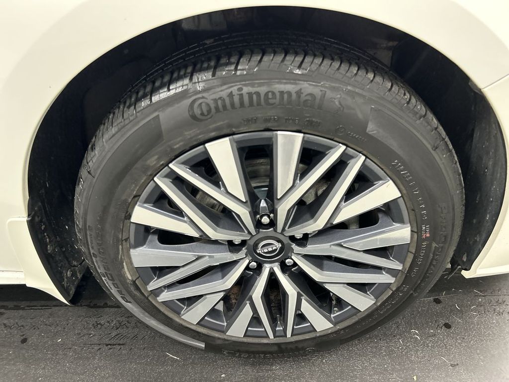 2023 Nissan Altima SV - Photo 8