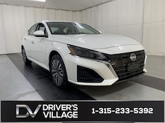 2025 Nissan Altima 2.5 SV Sedan