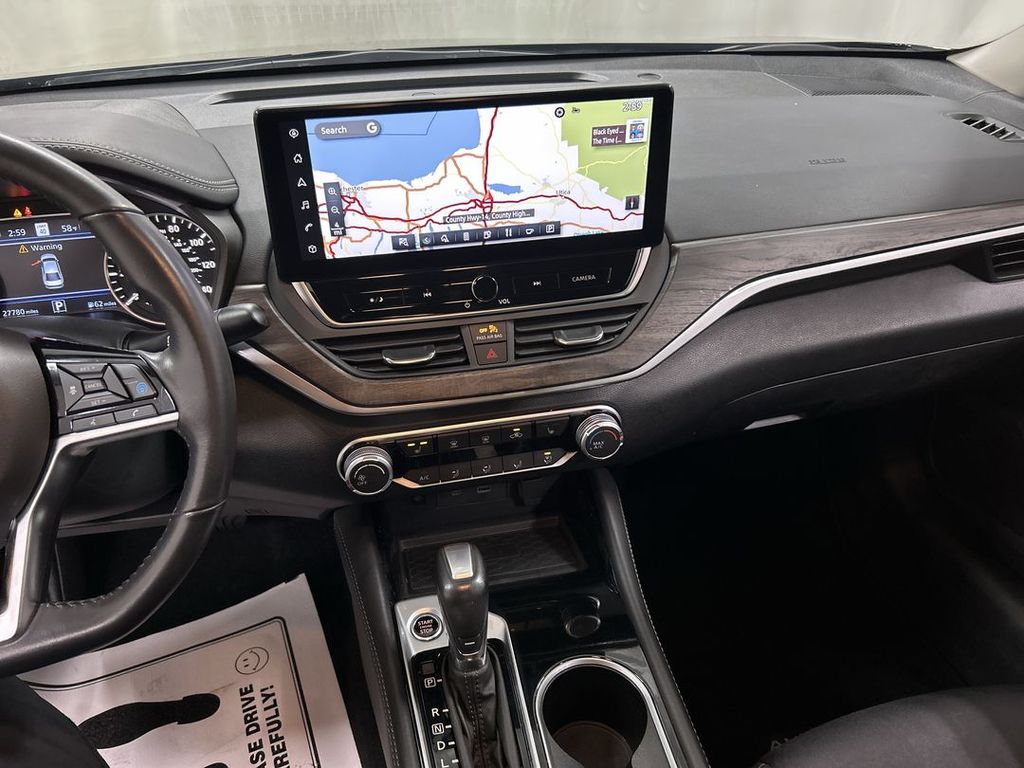 2023 Nissan Altima SV - Photo 19