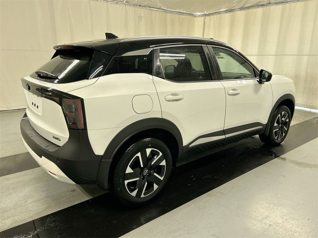 New 2025 Nissan Kicks SV SUV