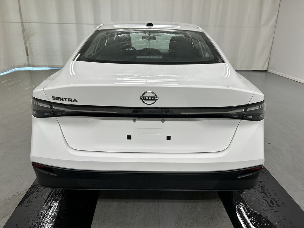 2026 Nissan Sentra SV - Photo 8