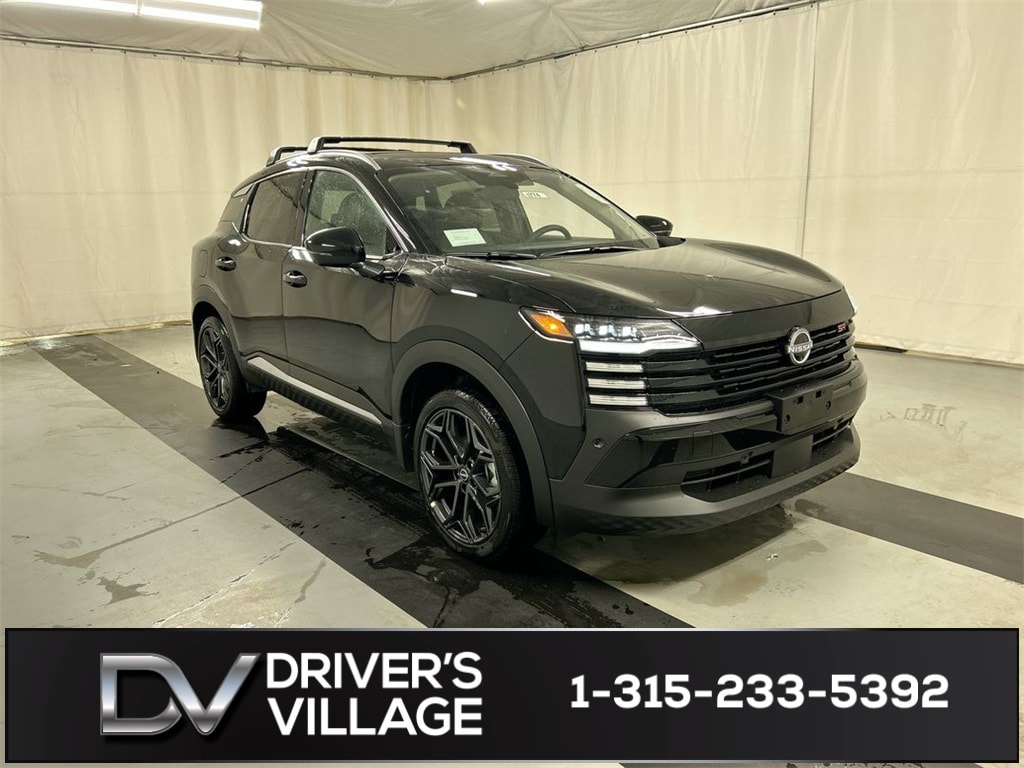 2026 Nissan KICKS SR AWD's photo