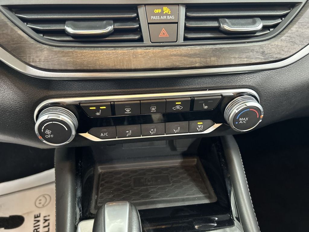 2023 Nissan Altima SV - Photo 17