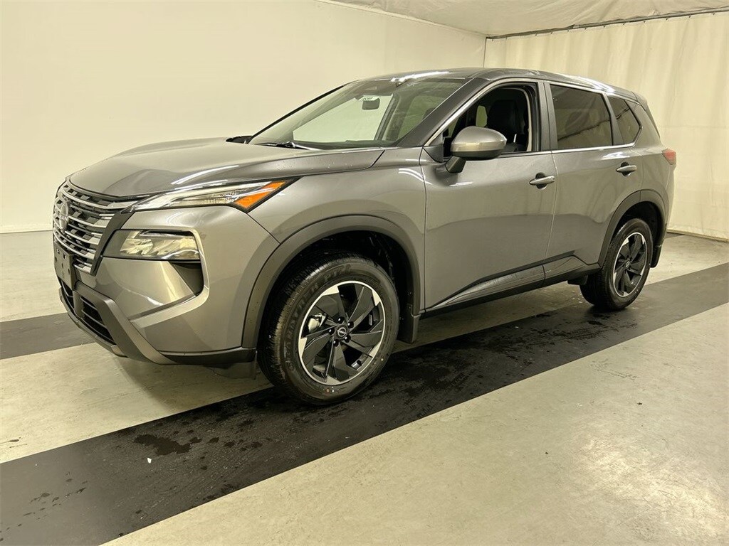 2026 Nissan Rogue SV photo 2