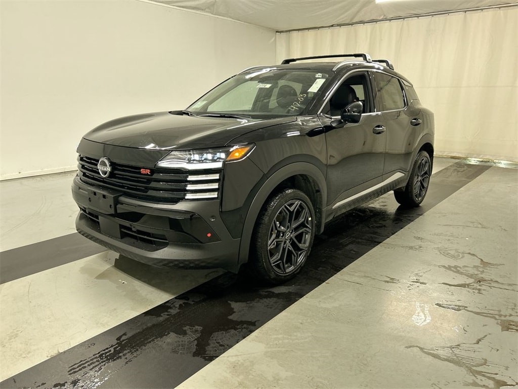 New 2026 Nissan Kicks SR SUV