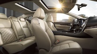 2018 Nissan Maxima interior