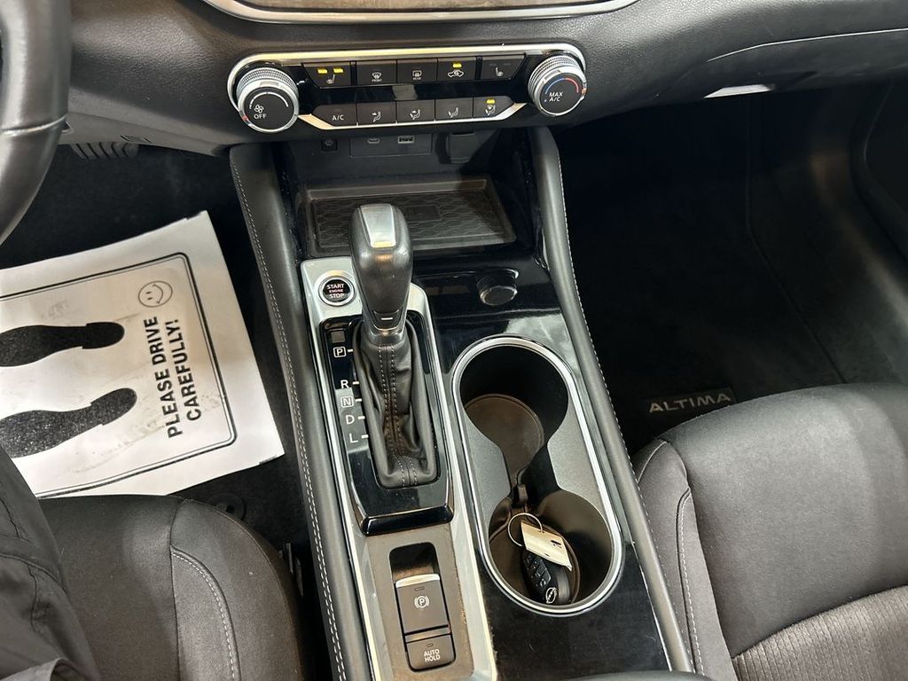 2023 Nissan Altima SV - Photo 18