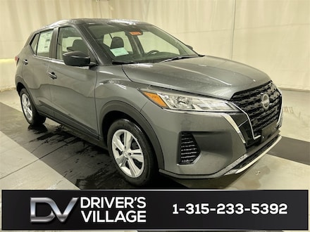 2025 Nissan Kicks Play S SUV