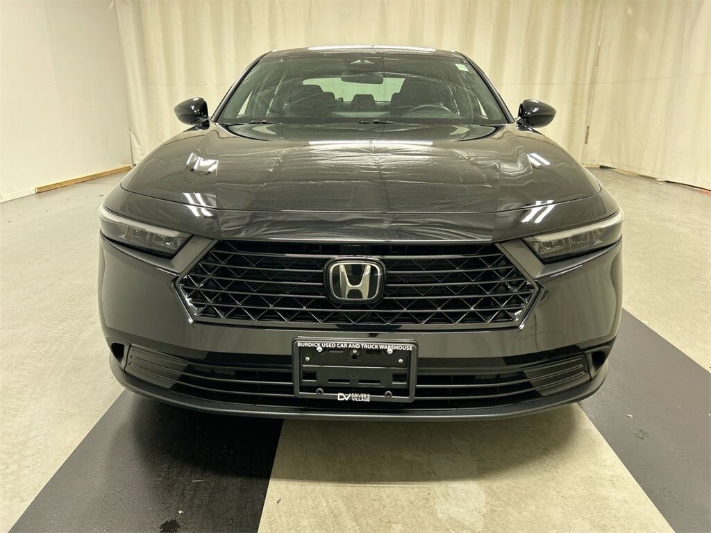 2023 Honda Accord Hybrid Sport photo 2